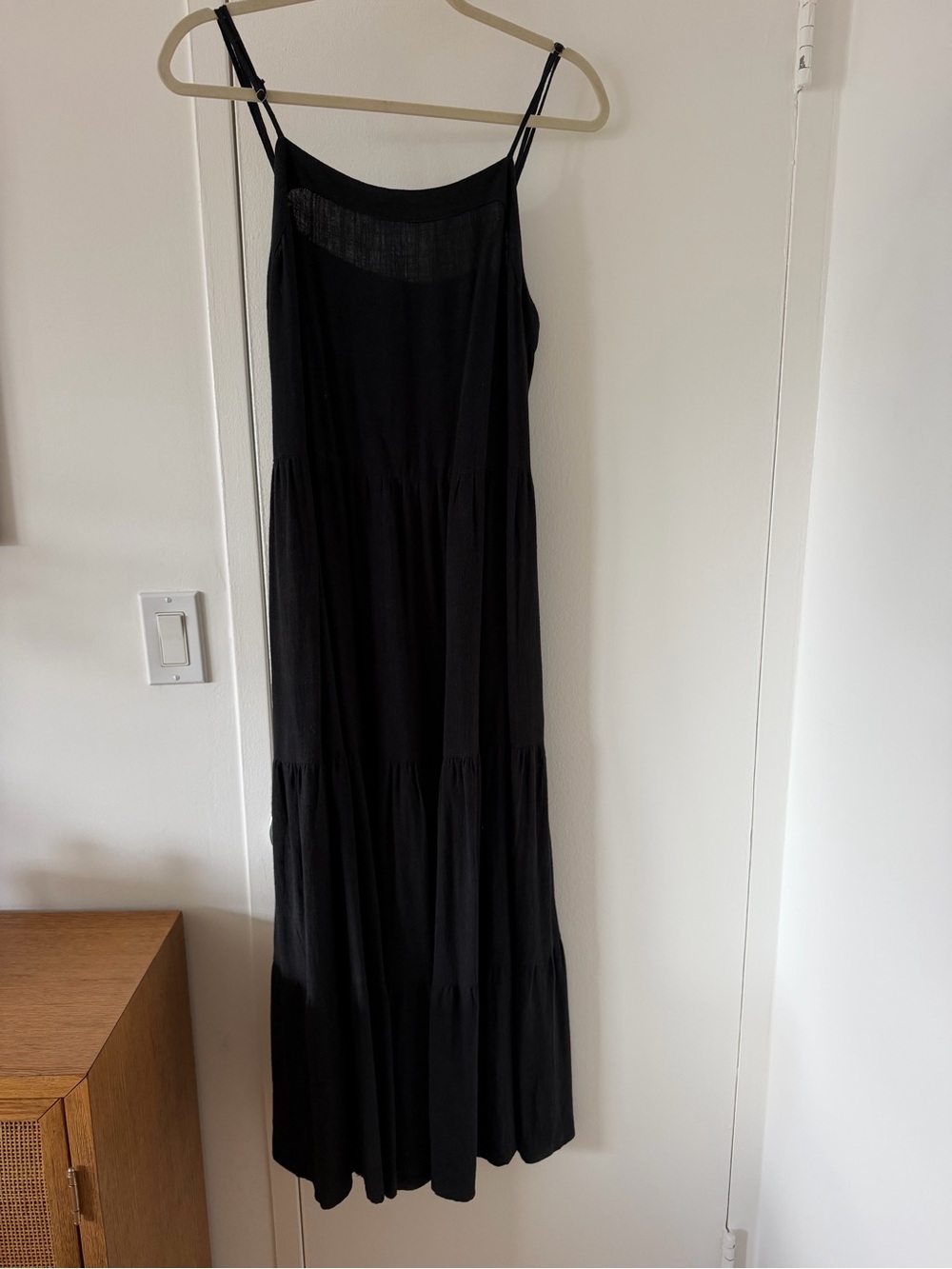 Splendid Black Tiered Linen Blend Midi Dress